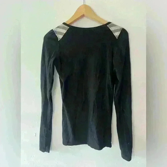 Burberry London  V neck long sleeve shoulder patch polo jersey top size small - Picture 4 of 5